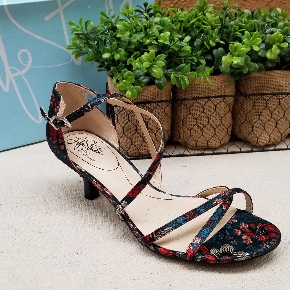 Women Shoes